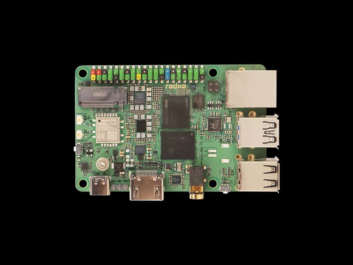 Radxa Dragon Q6A - image 1
